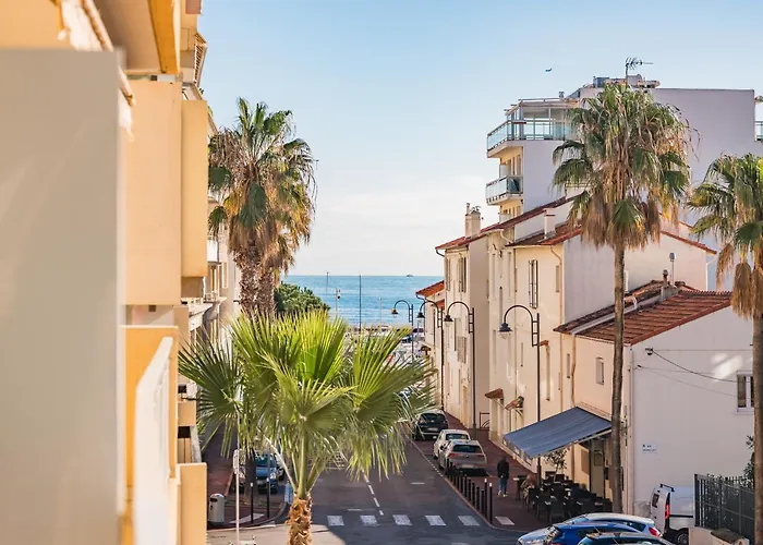 3 Pieces Renove En Bord De - Terrasse *