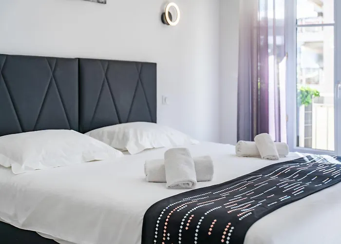 3 Pieces Renove En Bord De - Terrasse Appartement