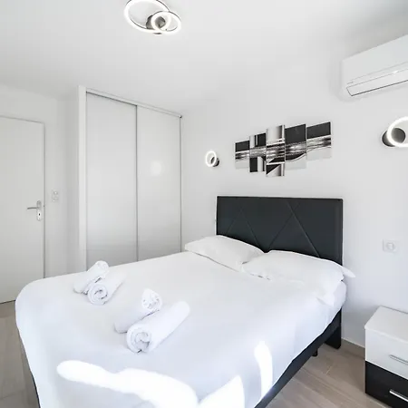 3 Pièces Rénové En Bord De - Terrasse Apartamento